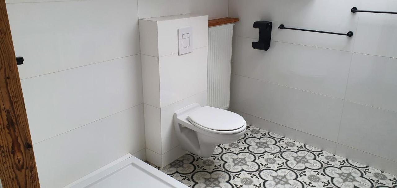 Millanova Appartement Milanowek Buitenkant foto